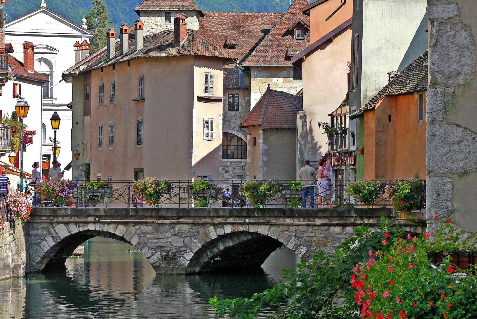 Coup De Coeur Appartement Lumineux, Calme Et Cosy Annecy Exterior foto